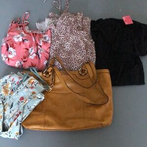 BUNDLED SUMMER SALE
5-Pieces Romper and Dresses One FREE 🎁 ND HANDBAG